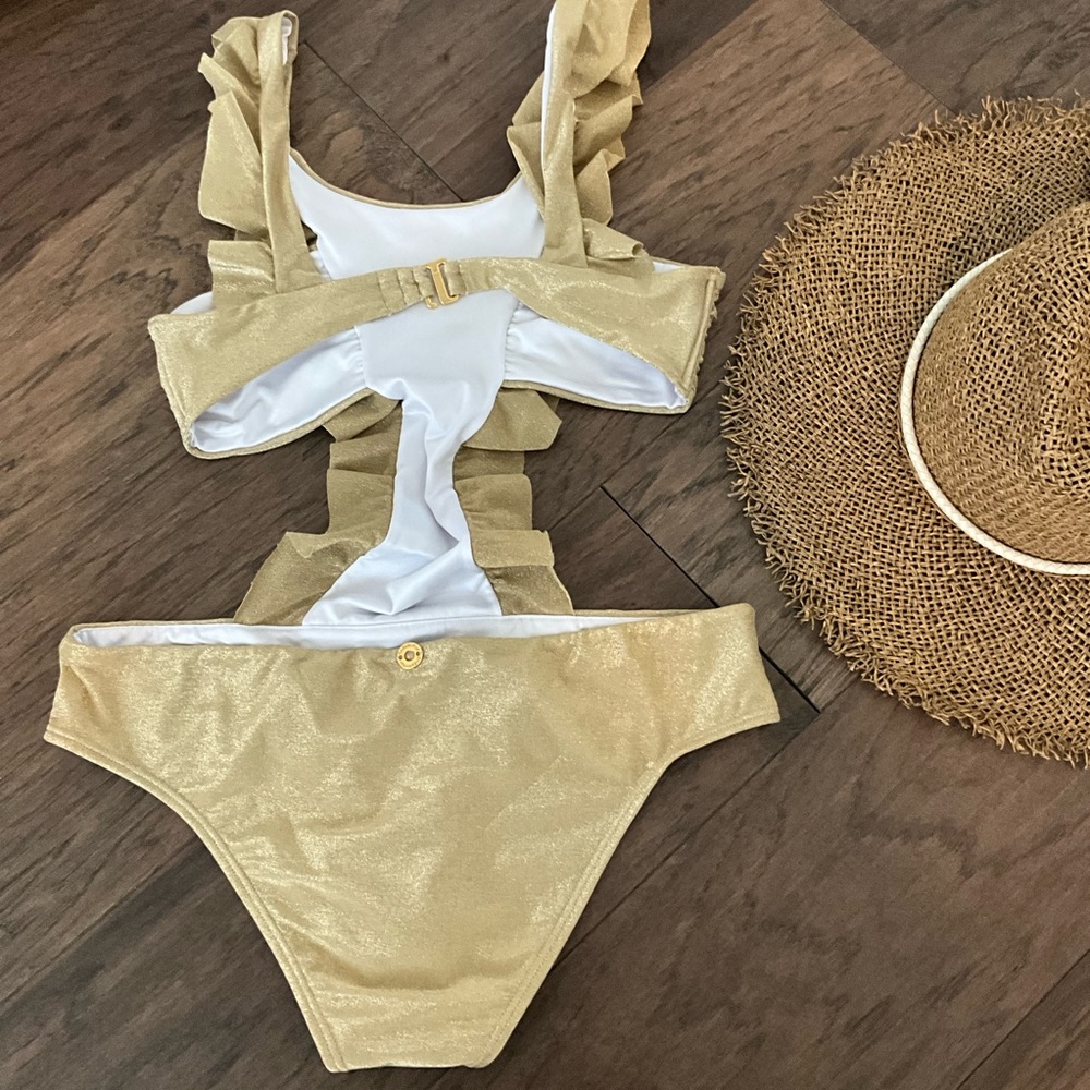 Gold Goddess Ondademar Monokini - Picture 4 of 5